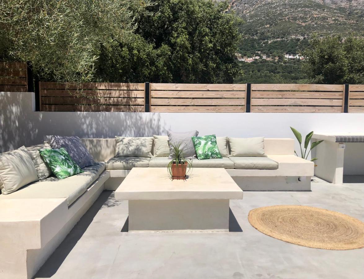 Diosas Luxury Villas Andipata Exterior photo